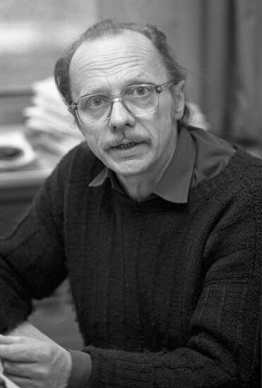 Political commentator Lev Voskresensky