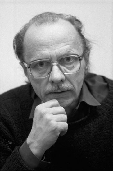 Political commentator Lev Voskresensky