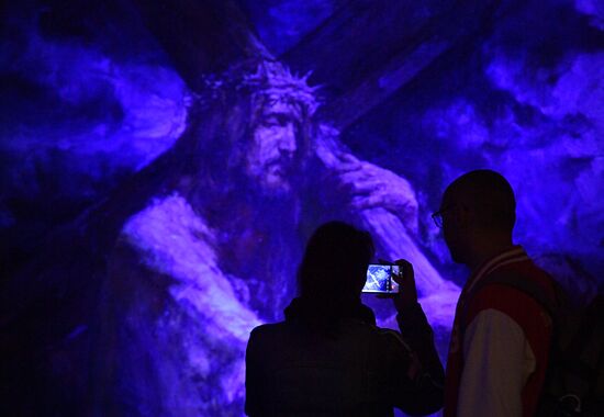 Russia Modern Art Religion Exhibition
