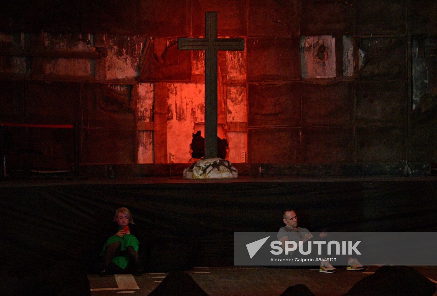 Russia Modern Art Religion Exhibition