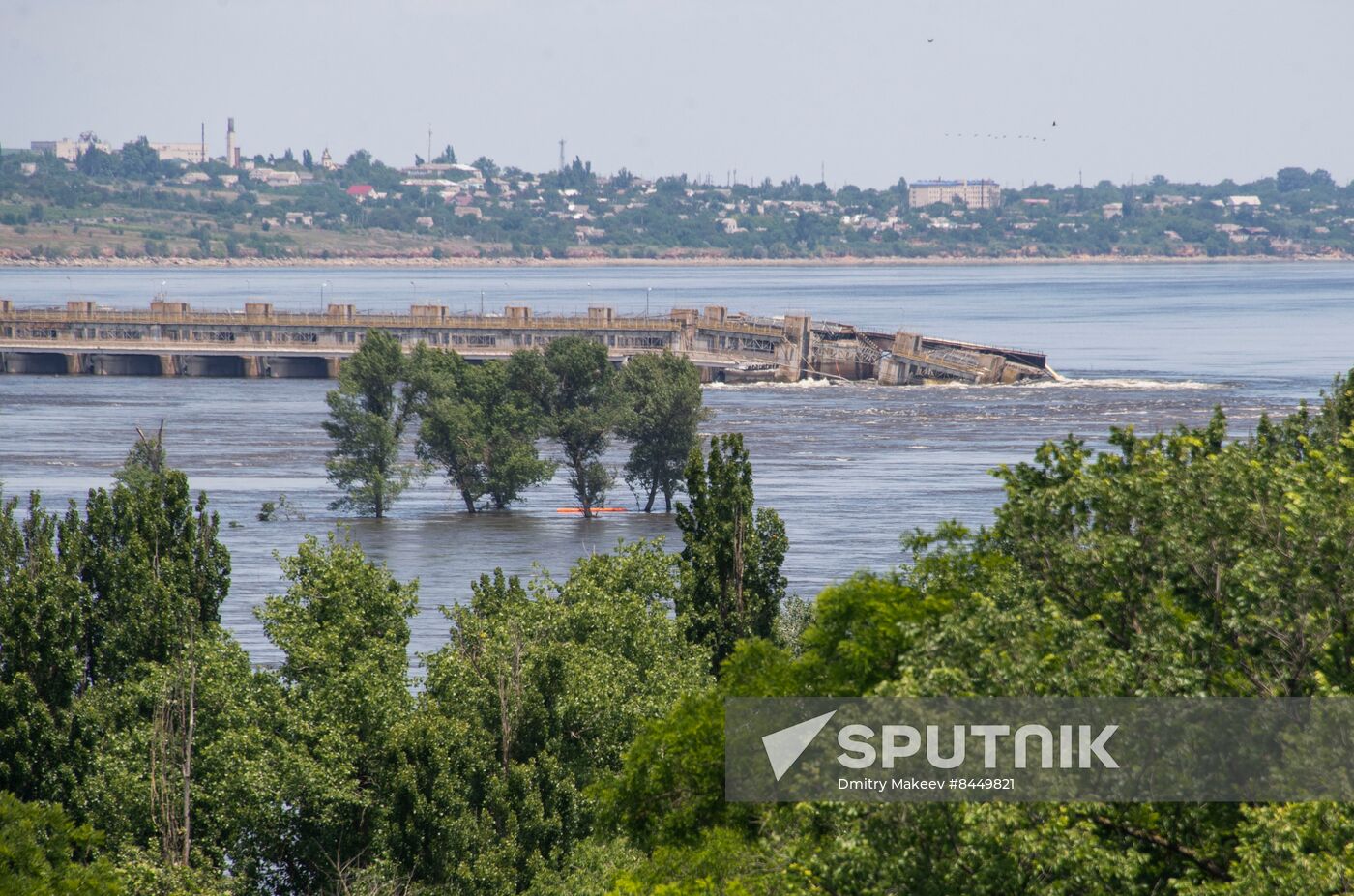 Russia Ukraine Kakhovka HPP Destruction