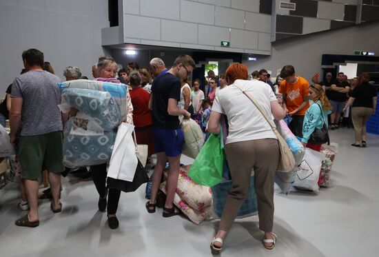 Russia Ukraine Military Operation Evacuees