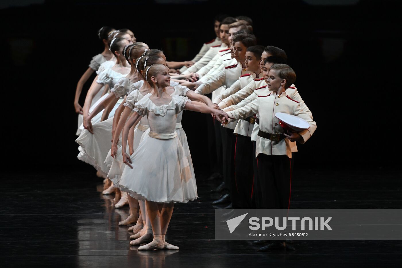 Russia Ballet School Graduates Concert