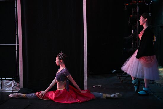 Russia Ballet School Graduates Concert