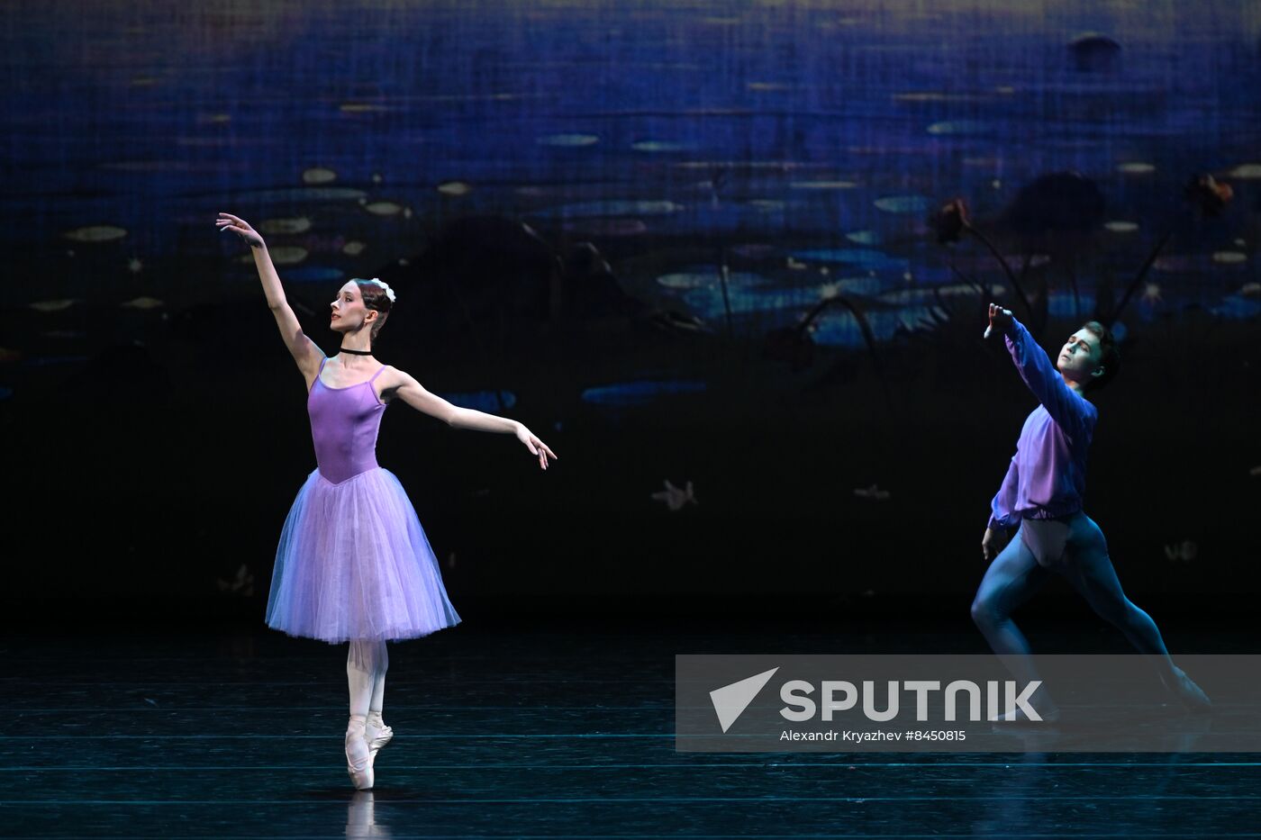 Russia Ballet School Graduates Concert