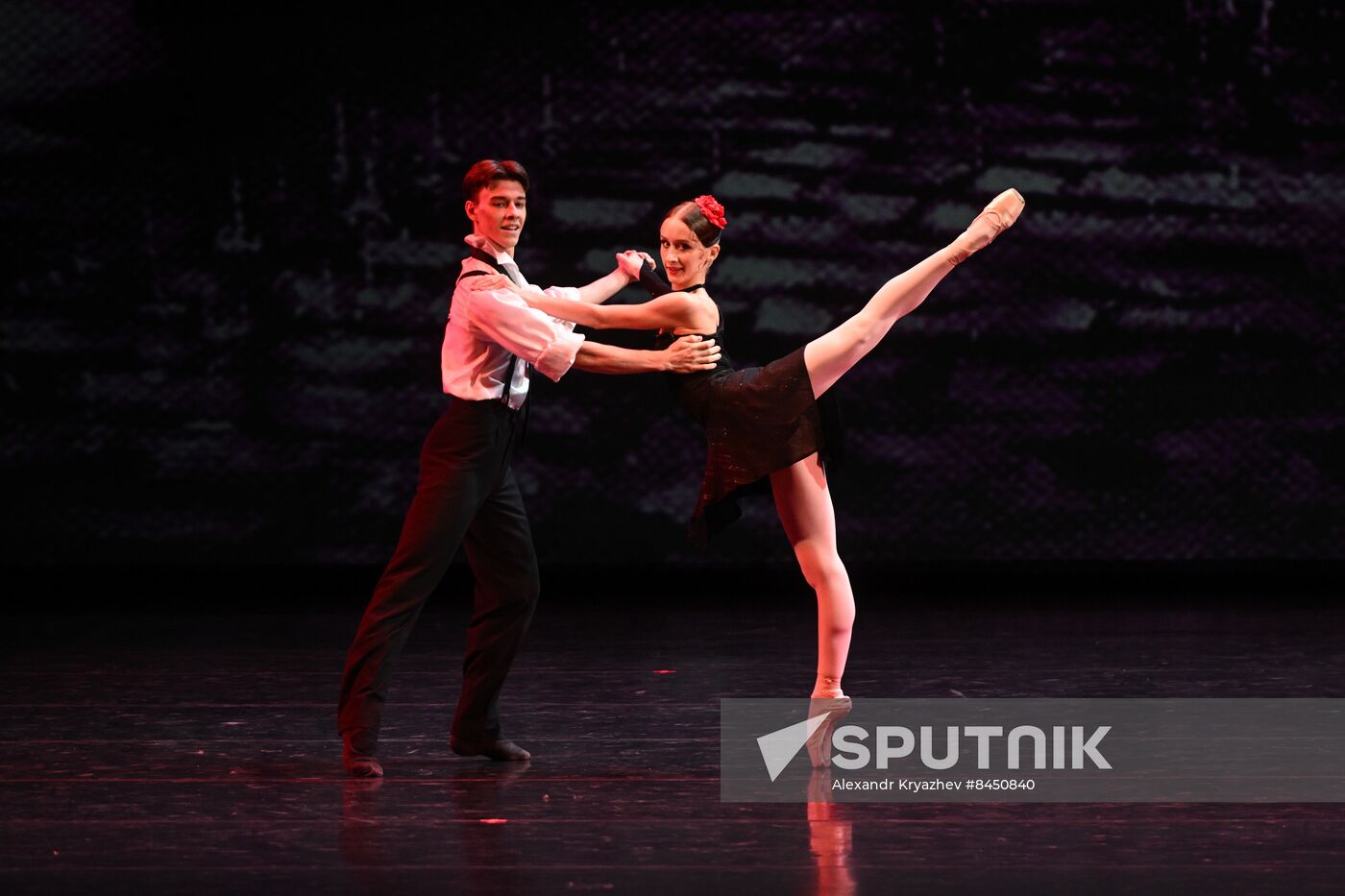 Russia Ballet School Graduates Concert