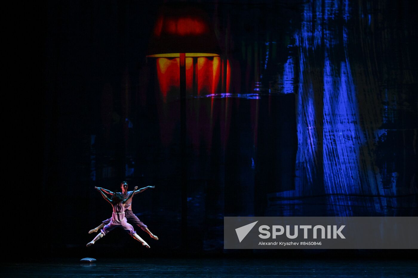 Russia Ballet School Graduates Concert