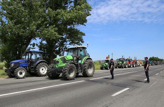 Moldova Farmers Protest