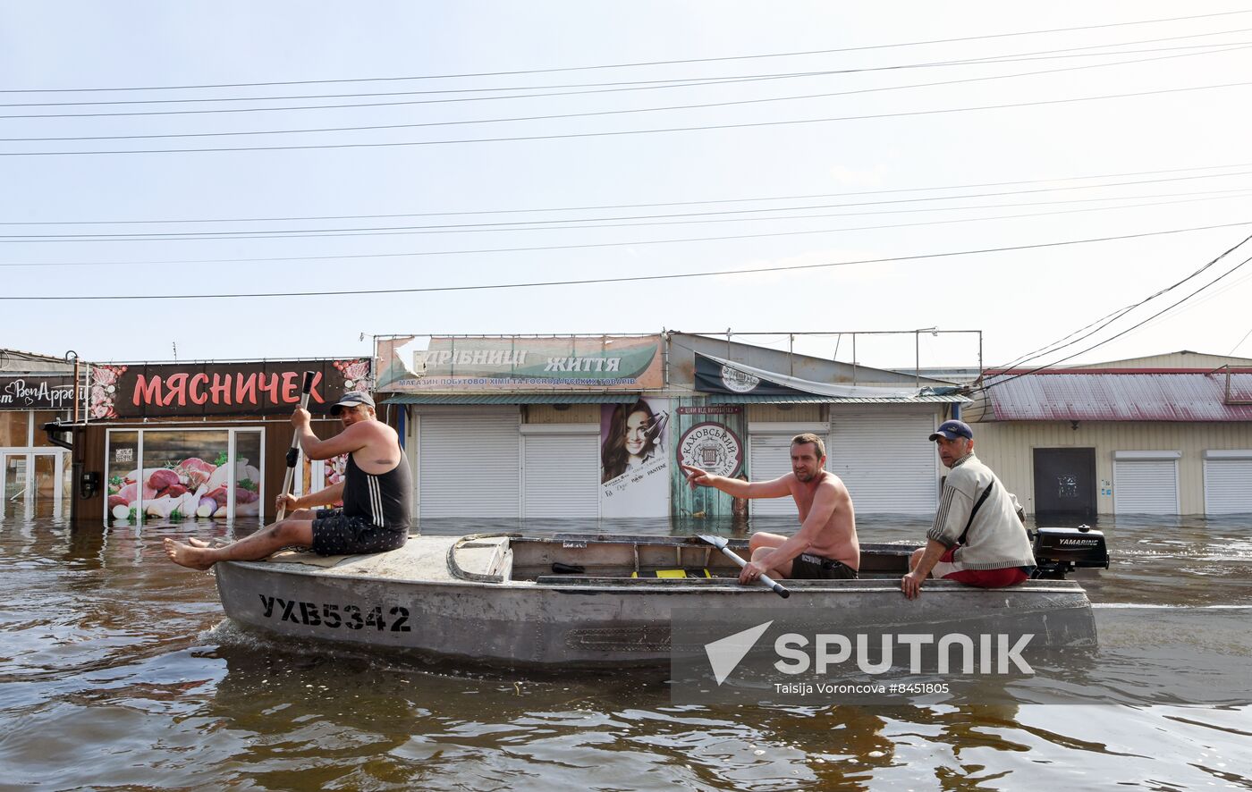 Russia Ukraine Kakhovka HPP Destruction