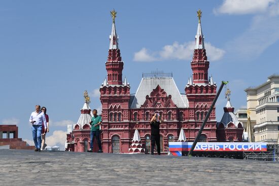 Russia Day Preparations