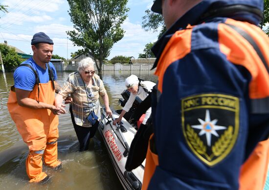 Russia Ukraine Kakhovka HPP Destruction