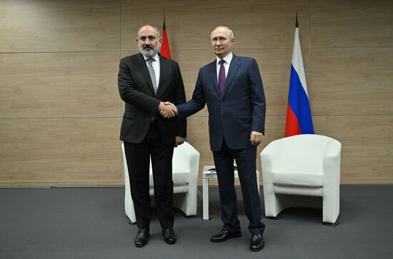 Russian President Vladimir Putin meets with Armenian Prime Minister Nikol Pashinyan in Sochi, Russia. Location: Russia, Federal territory 'Sirius'. Author: Ramil Sitdikov/Sputnik. Russia Armenia