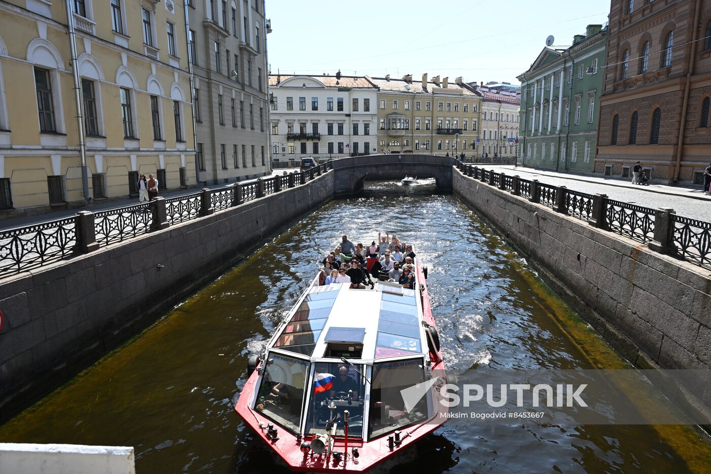 Russia St. Petersburg Tourism