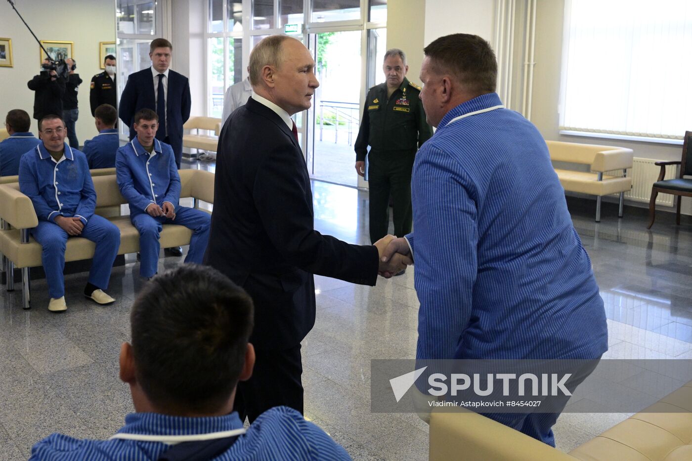 Russia Putin Servicemen Awarding