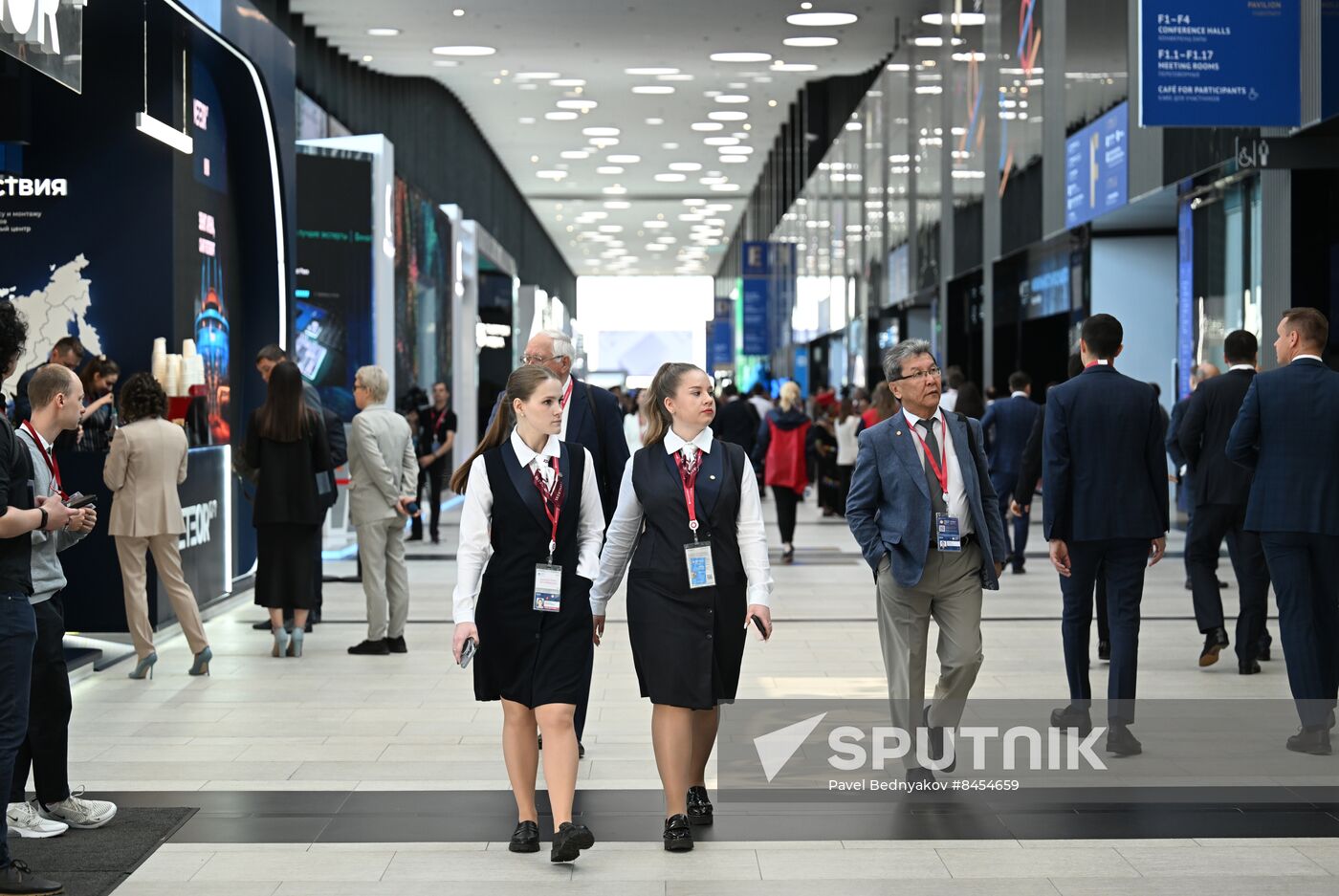 SPIEF-2023. On the sidelines