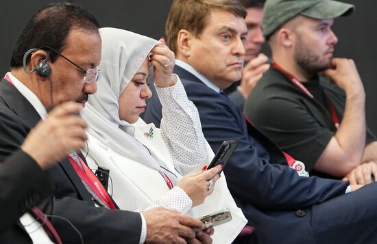 SPIEF-2023. Industrial Clusters in the UAE: New Opportunities for Russian Exporters
