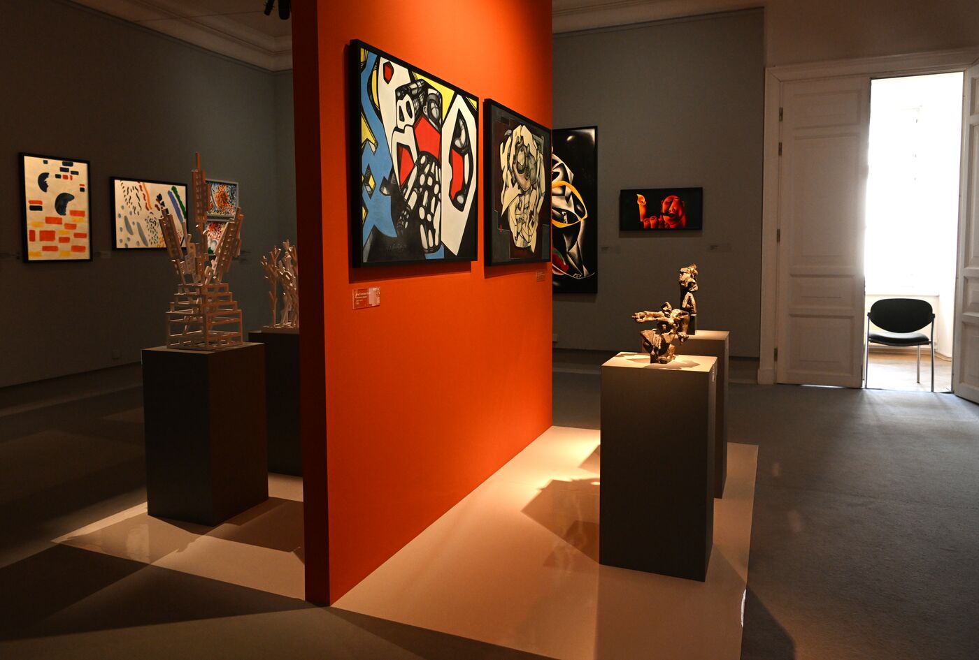 SPIEF-2023. Parallel Universes. From Abstraction to Artefact. The Collection of Natalia Opaleva