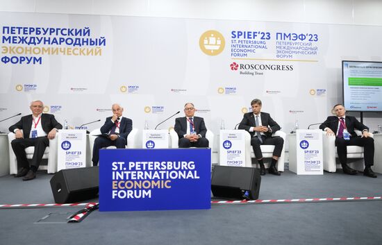 SPIEF-2023. LET'S GO: Integrated Unmanned Freight Transport Hits the Motorway for the First Time