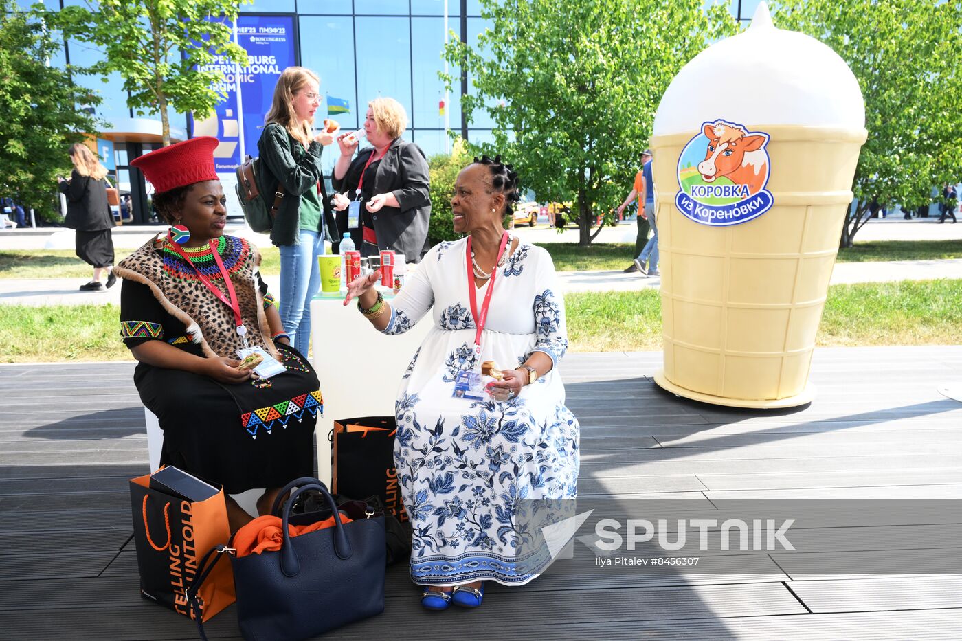 SPIEF-2023. On the sidelines