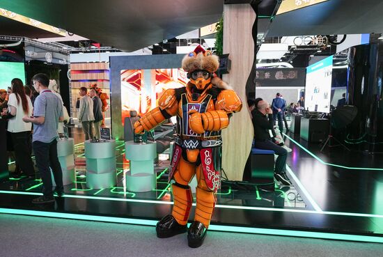SPIEF-2023. On the sidelines