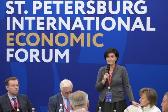 SPIEF-2023. Business breakfast. Global Challenges as Opportunities for International Cooperation