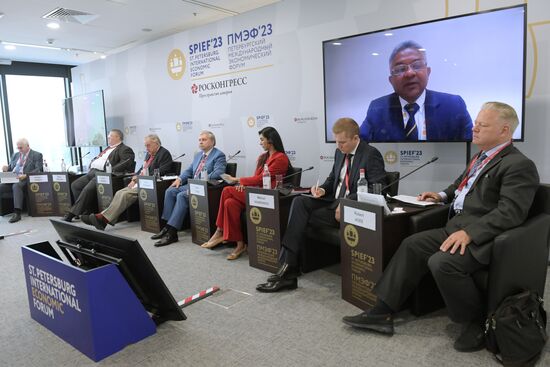 SPIEF-2023. B20 Regional Consultation Forum. Moving South: Effective Development in the New World