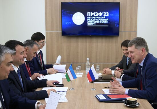 SPIEF-2023. Maksim Reshetnikov meets with Uzbekistani Deputy PM Jamshid Khodjayev