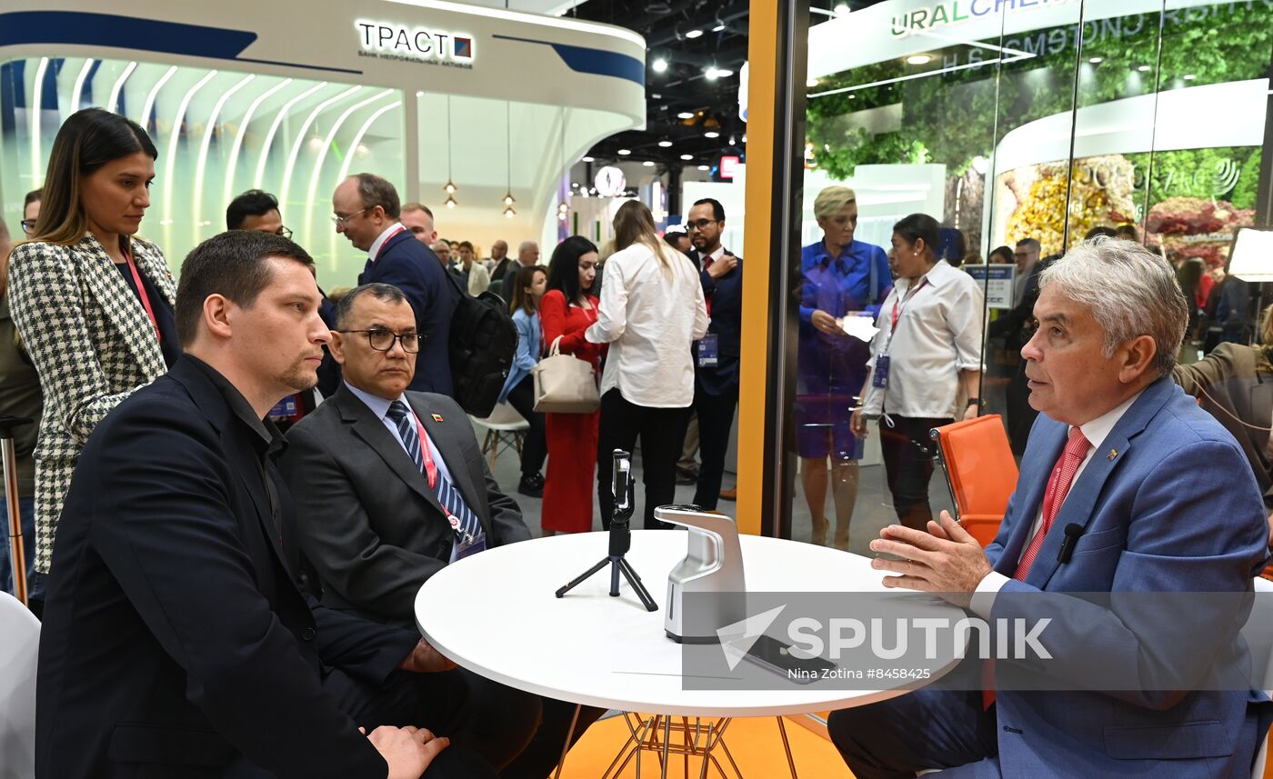 SPIEF-2023. Sputnik Radio studio