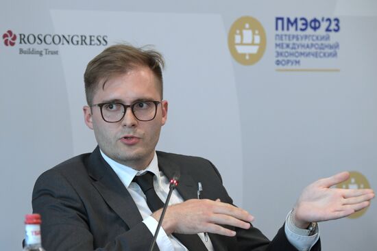 SPIEF-2023. The Onset of the Singularity: AI vs Humankind and the New Reality