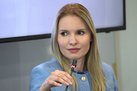 SPIEF-2023. The Onset of the Singularity: AI vs Humankind and the New Reality