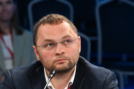 SPIEF-2023. Comprehensive Resocialization of Veterans: Global Experience and Best Russian Practices