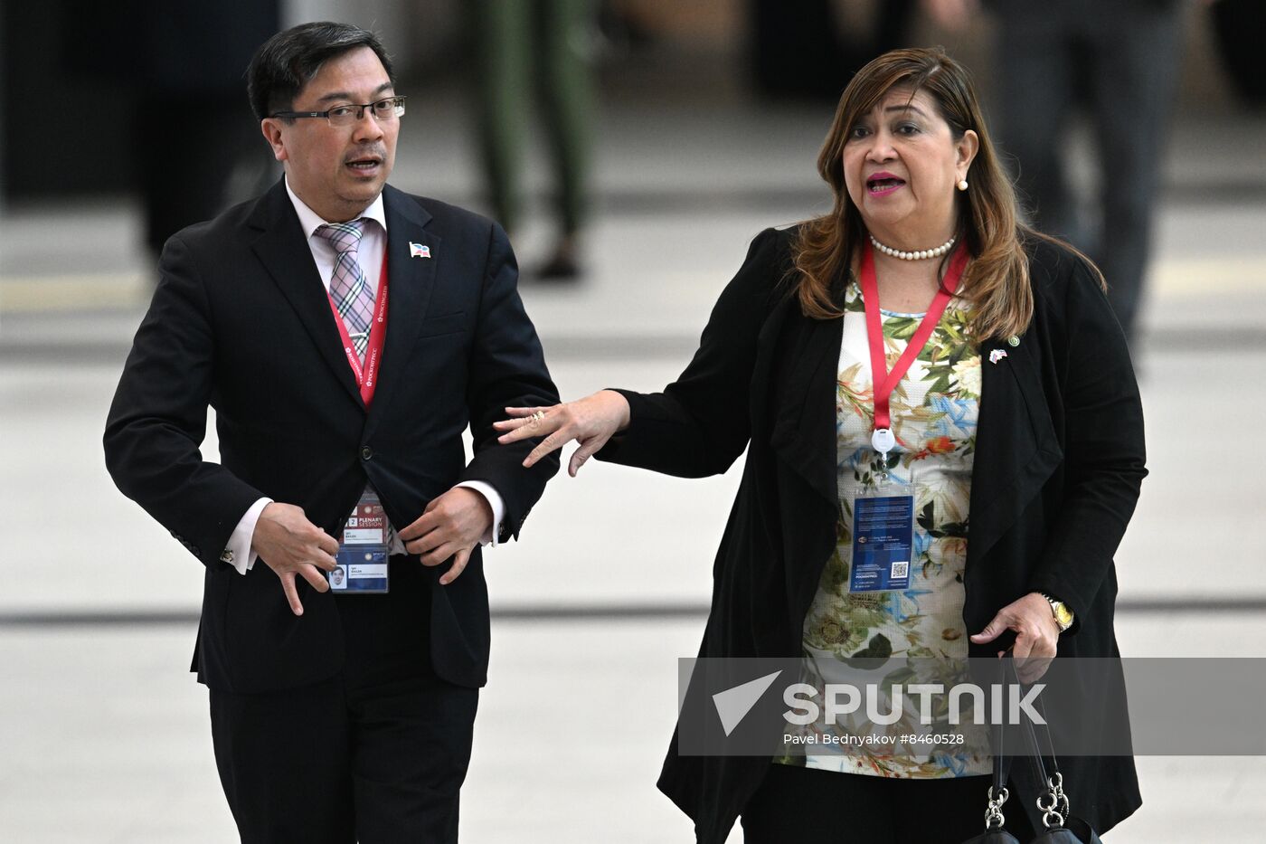 SPIEF-2023. Guests ahead of the plenary session