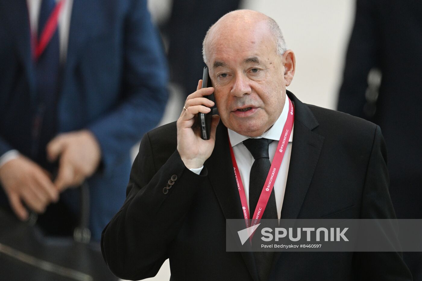 SPIEF-2023. Guests ahead of the plenary session