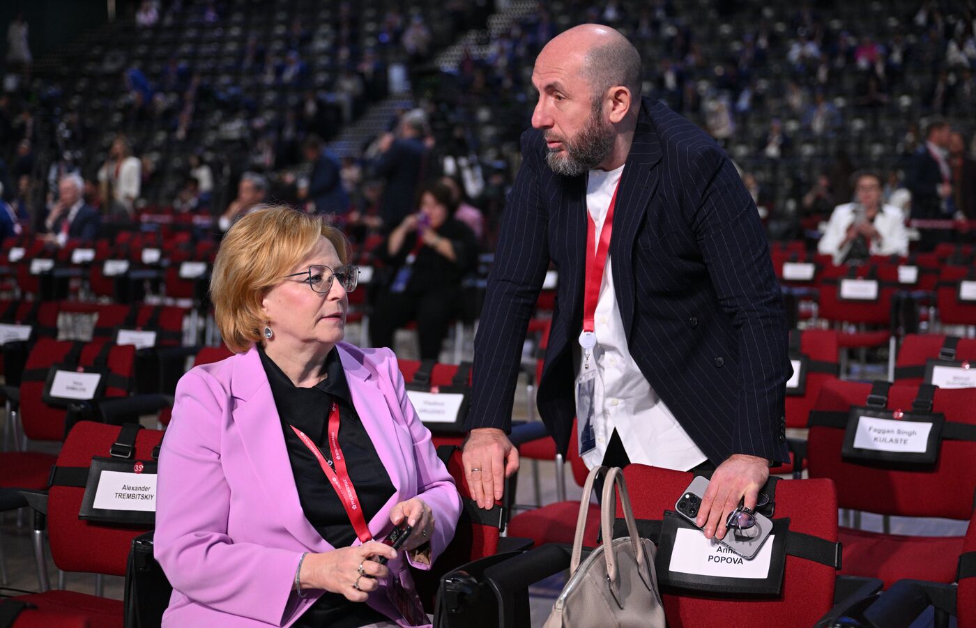 SPIEF-2023. Guests ahead of the plenary session