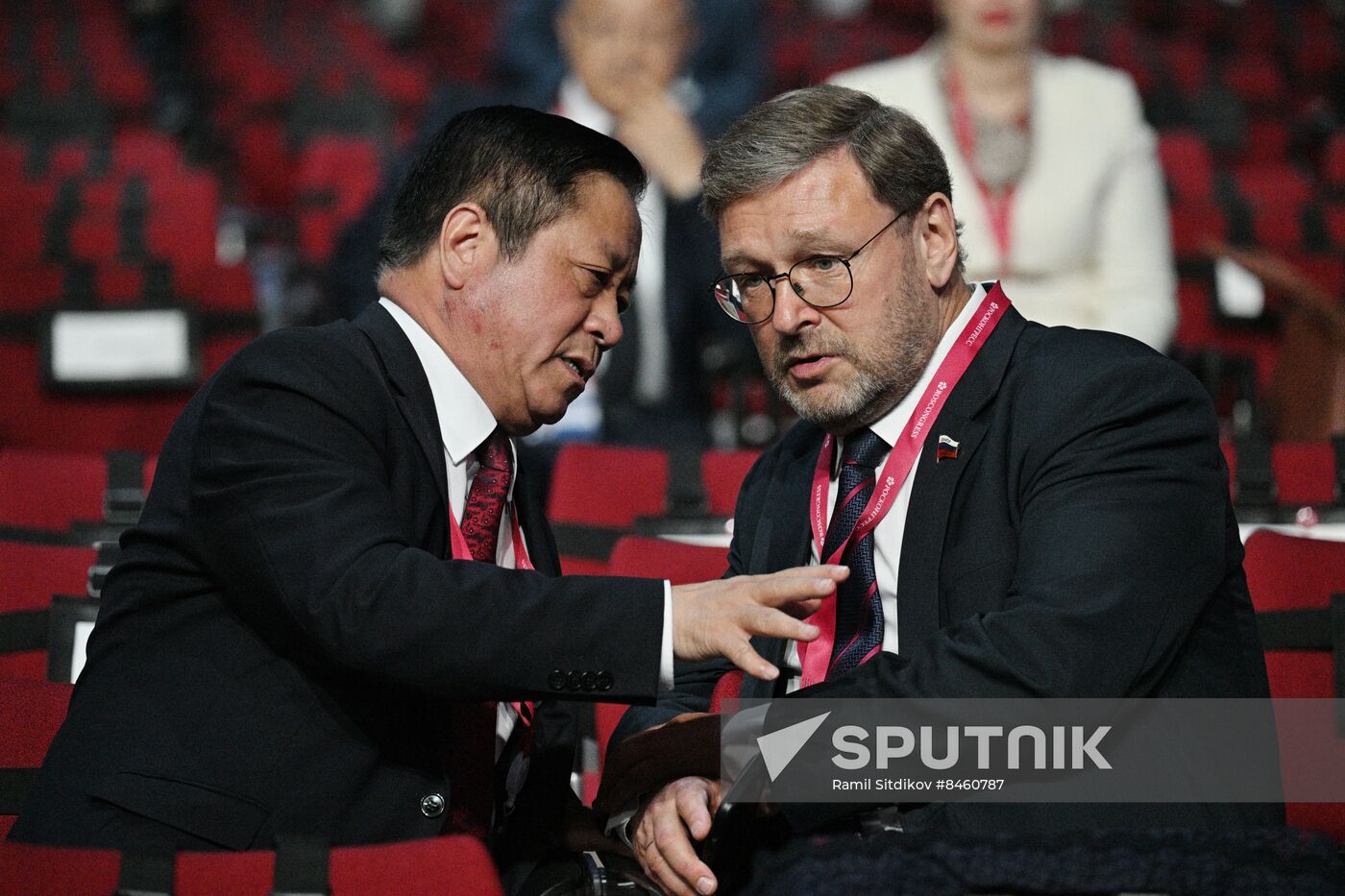 SPIEF-2023. Guests ahead of the plenary session