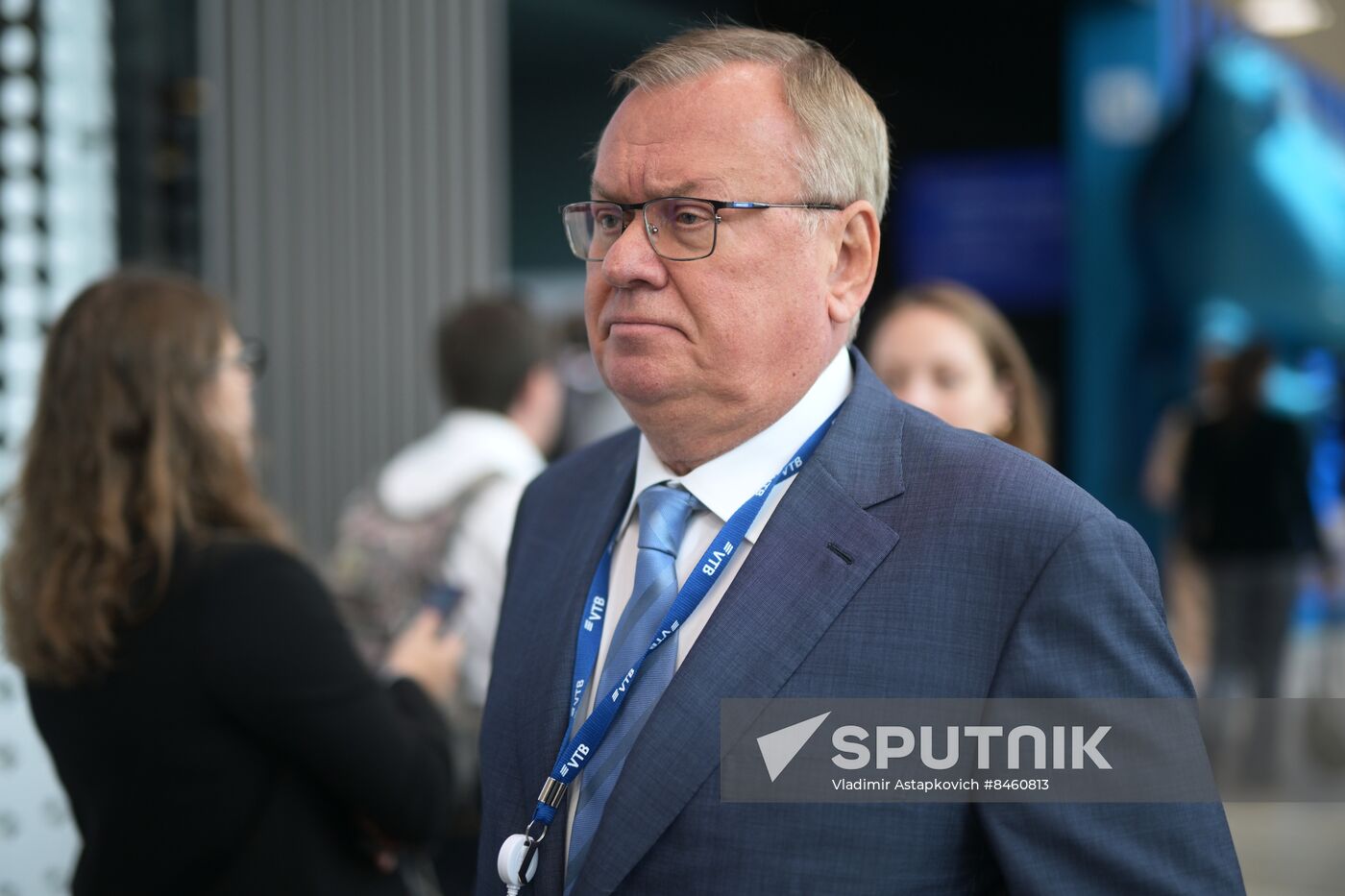 SPIEF-2023. Guests ahead of the plenary session