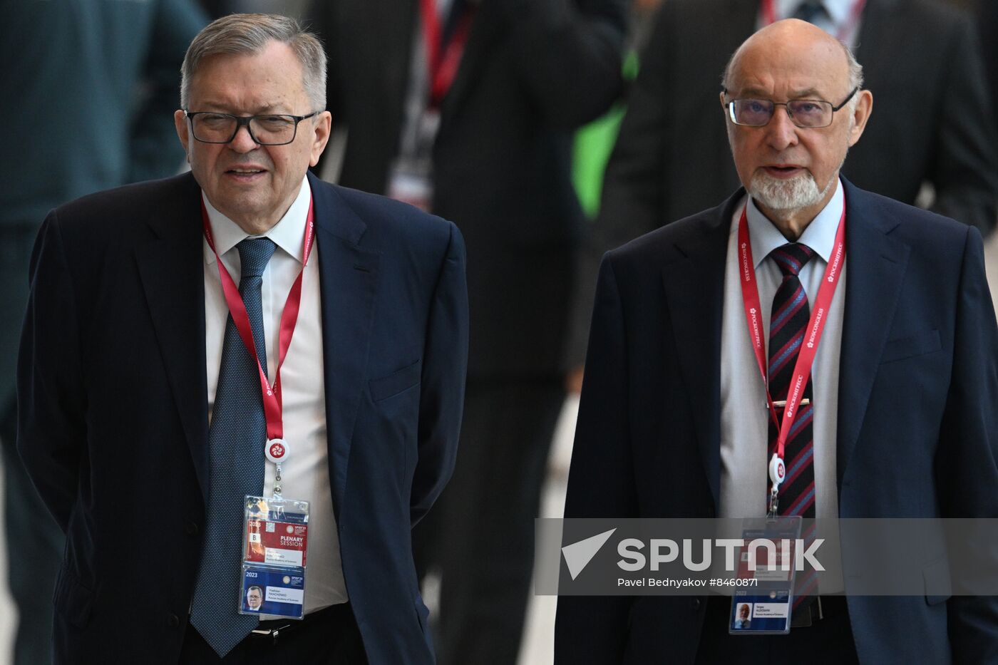 SPIEF-2023. Guests ahead of the plenary session