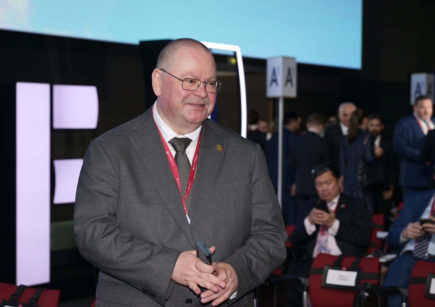 SPIEF-2023. Guests ahead of the plenary session