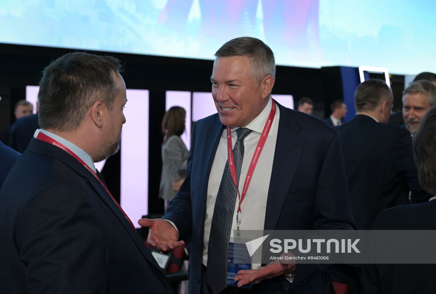 SPIEF-2023. Guests ahead of the plenary session