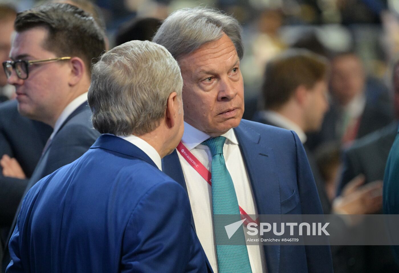 SPIEF-2023. Guests ahead of the plenary session