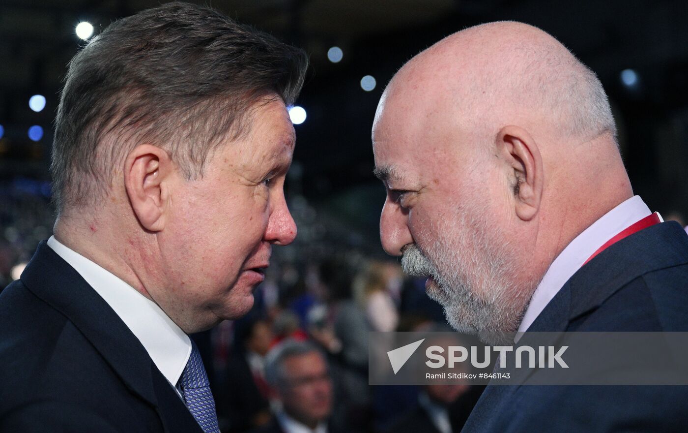 SPIEF-2023. Guests ahead of the plenary session