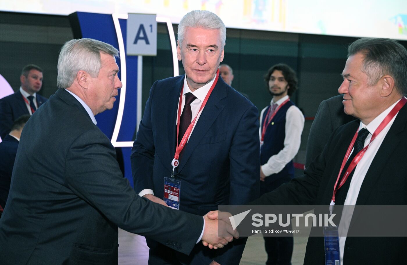 SPIEF-2023. Guests ahead of the plenary session