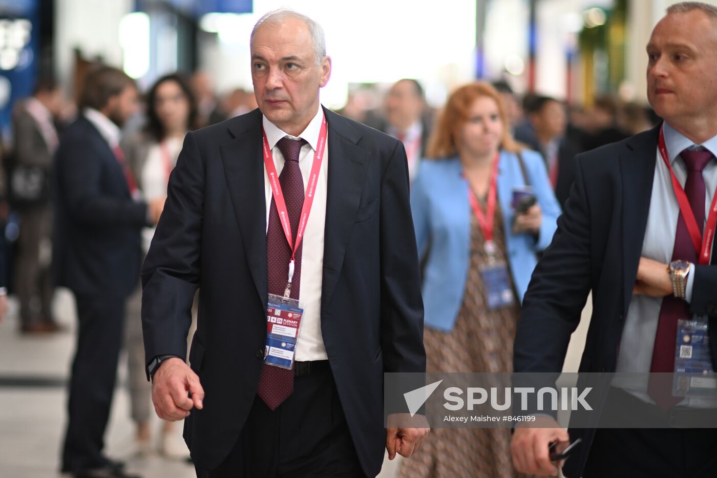 SPIEF-2023. Guests ahead of the plenary session