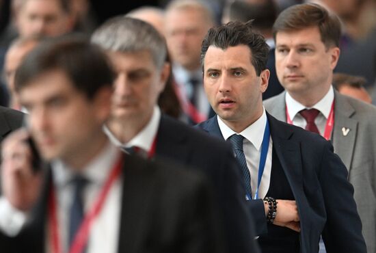 SPIEF-2023. Guests ahead of the plenary session