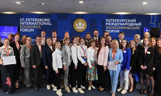 SPIEF-2023. Student Tournament on International Negotiations with a Foreign Partner. Awards ceremony