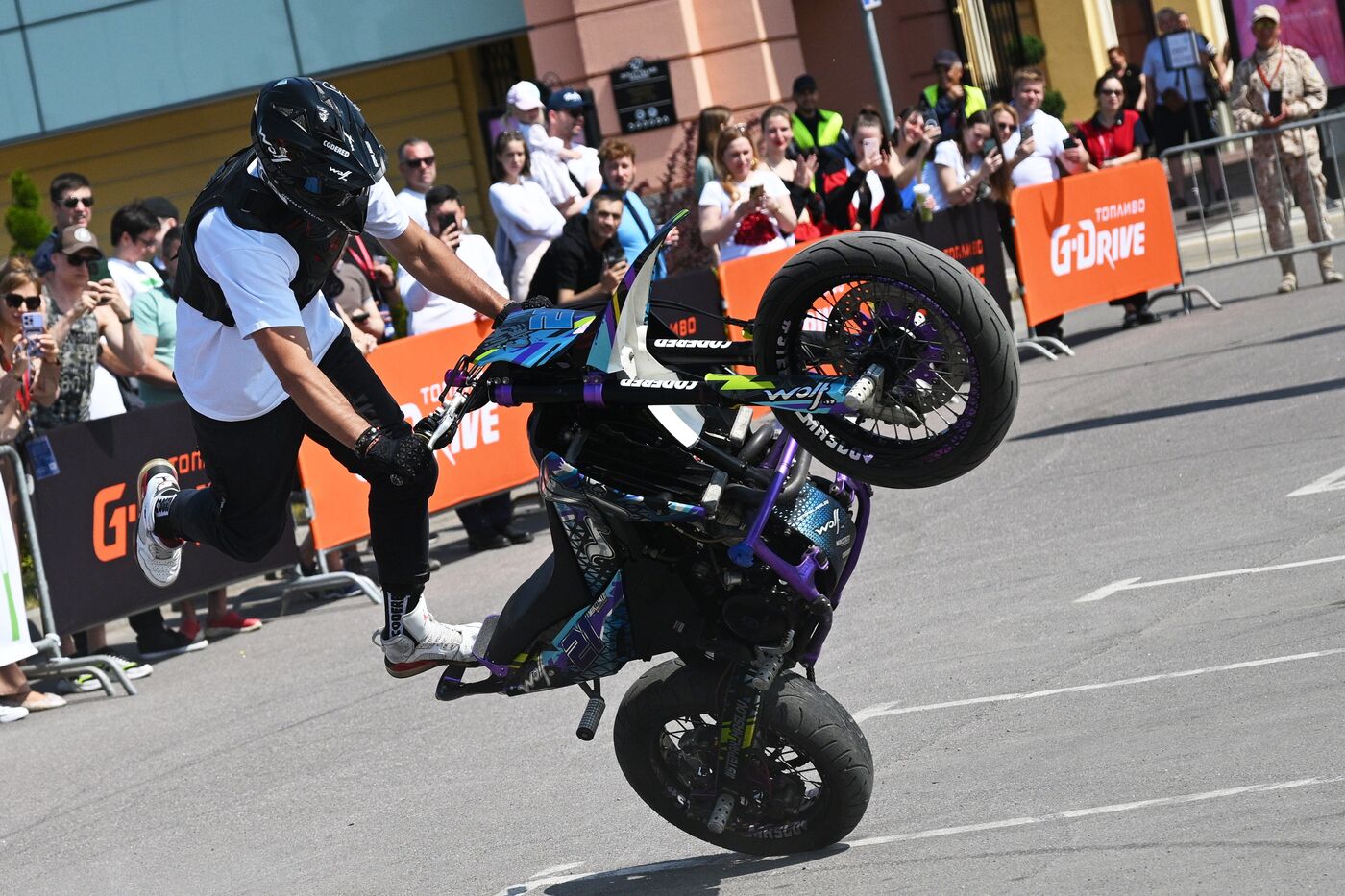 SPIEF-2023. Stunt Show Motor Show