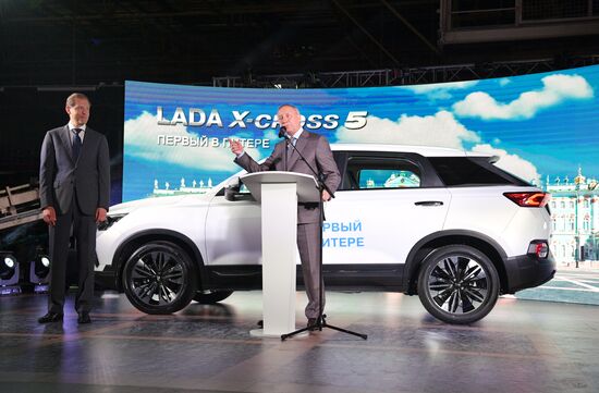 SPIEF-2023. Ceremony to launch the first LADA X-Cross 5