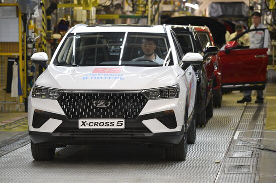 SPIEF-2023. Ceremony to launch the first LADA X-Cross 5