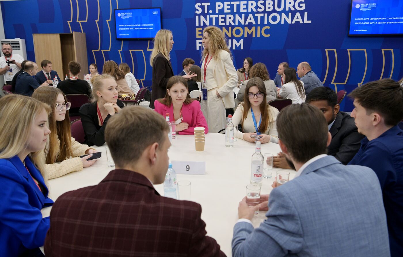 SPIEF-2023. Speed-Dating with a Mentor Business Game