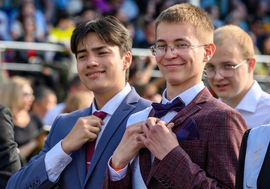 Russia School Graduation